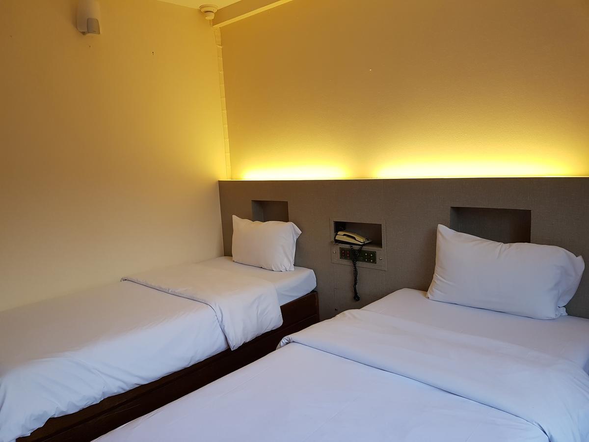 K.S.Pavilion Hotel Nakhonratcsaszima Kültér fotó