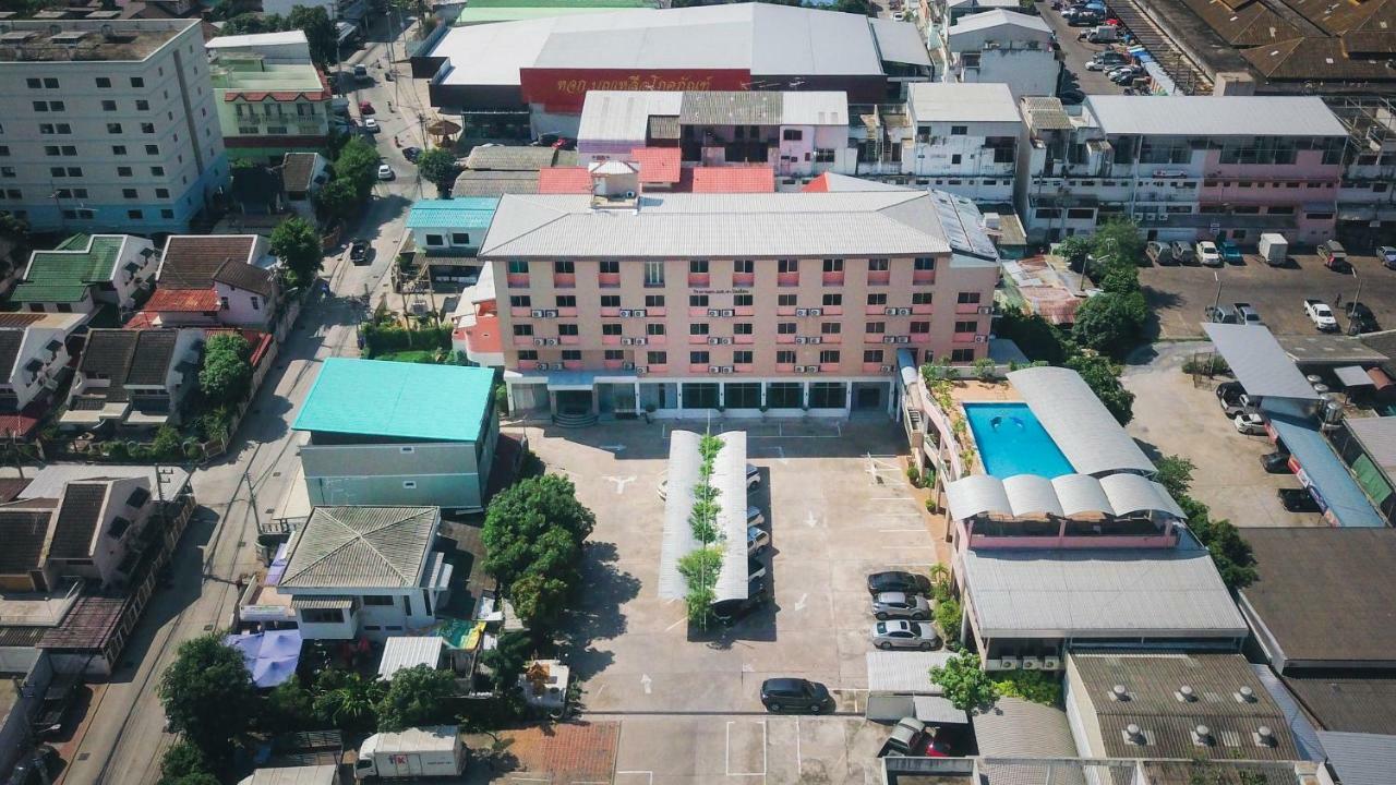 K.S.Pavilion Hotel Nakhonratcsaszima Kültér fotó