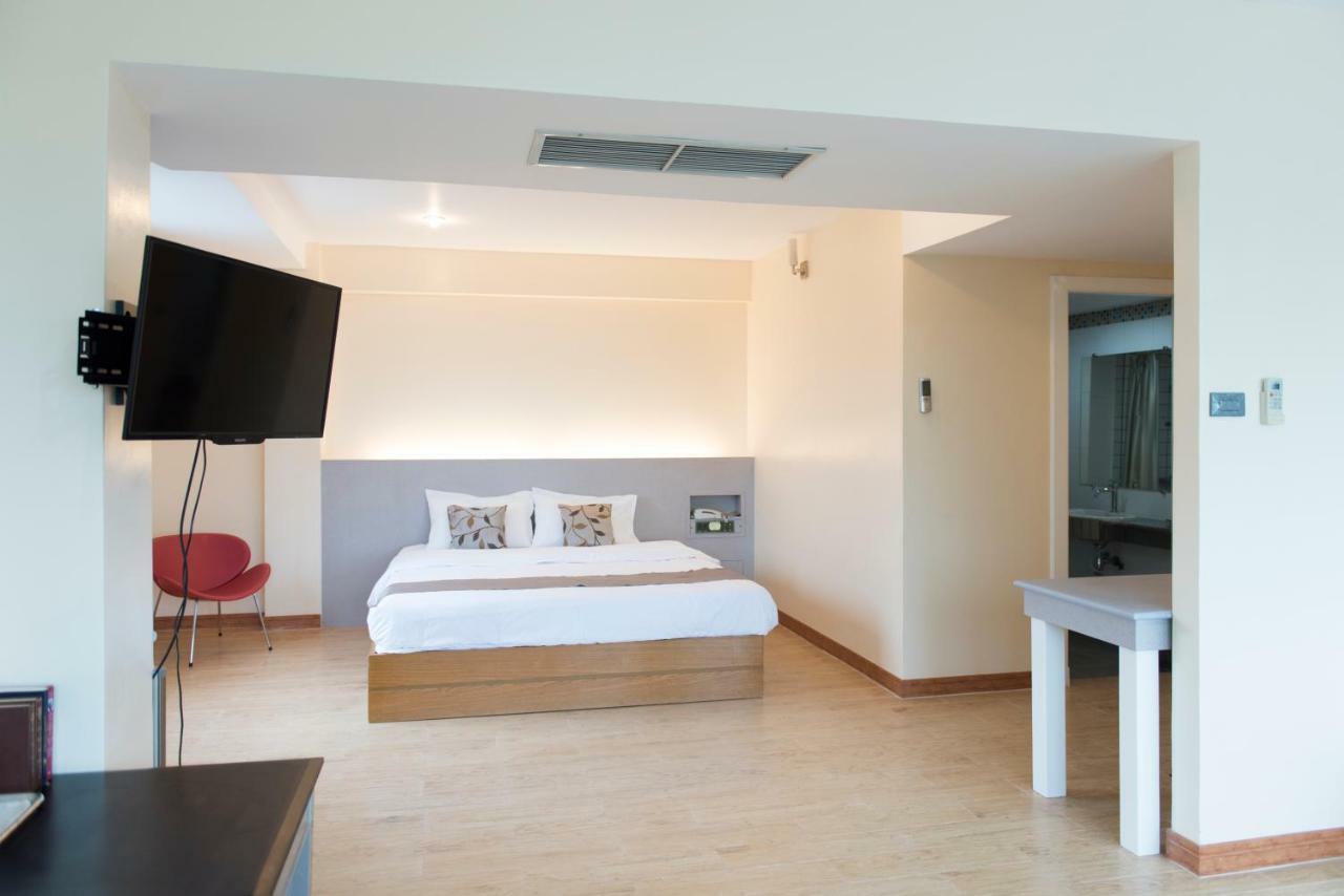 K.S.Pavilion Hotel Nakhonratcsaszima Kültér fotó